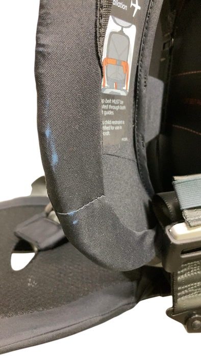 Shop WAYB Pico Portable Car Seat Bundle, 2022, Jet, with Carry Bag at GoodBuy Gear