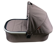 Shop UPPAbaby VISTA V2 Stroller, 2023, Theo (Dark Taupe) at GoodBuy Gear