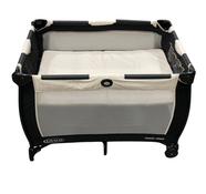 Shop Graco Day2Dream Travel Bassinet Playard, Lo at GoodBuy Gear
