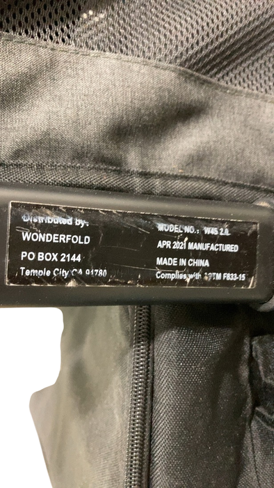 Shop Wonderfold W4 Luxe Quad Stroller Wagon, 2021, Volcanic Black at GoodBuy Gear