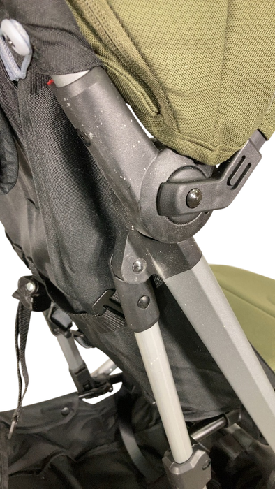 Shop Colugo Compact Stroller, 2023, Olive at GoodBuy Gear