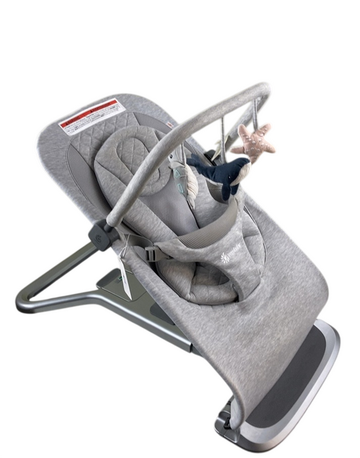 Shop Ergobaby Evolve Bouncer & Toy Bar Bundle, Light Grey at GoodBuy Gear