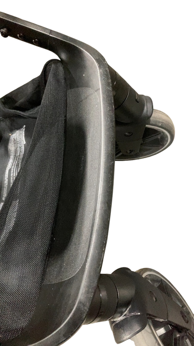 Shop Nuna Trvl LX Stroller, 2024, Caviar at GoodBuy Gear
