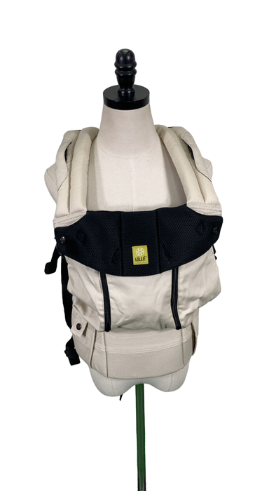 Shop Lillebaby Complete All Seasons Baby Carrier, Moonbeam at GoodBuy Gear