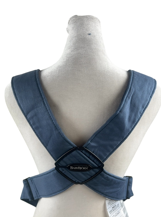 Shop BabyBjorn Baby Carrier Mini, Vintage Indigo Woven at GoodBuy Gear