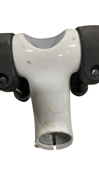 Shop Woom ORIGINAL 5 Bike, Woom Red at GoodBuy Gear