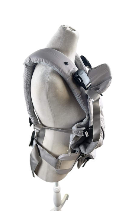 Shop Colugo The Baby Carrier, Cool Grey at GoodBuy Gear