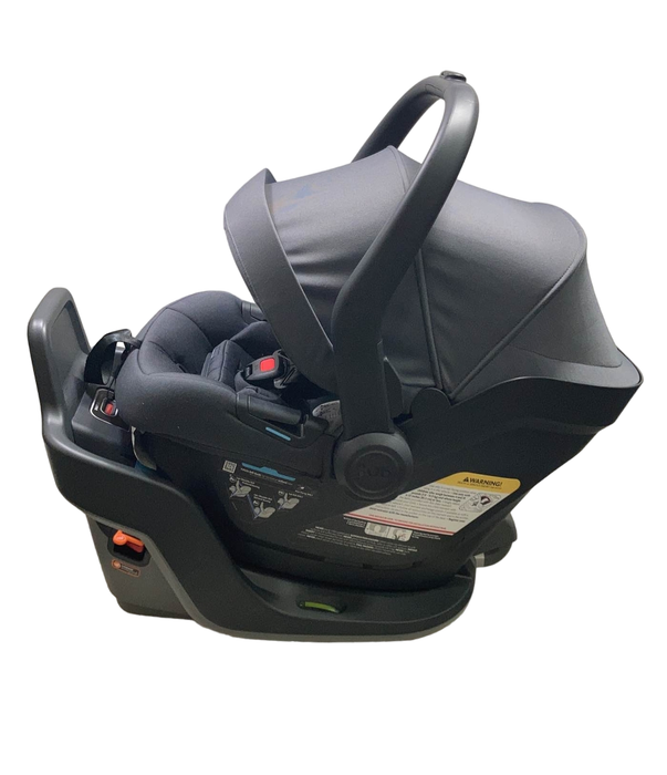 secondhand UPPAbaby MESA MAX Infant Car Seat and Base, 2022, PureTech Greyson