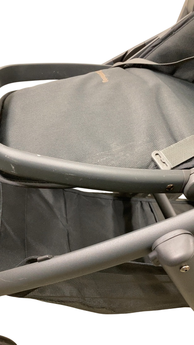 Shop UPPAbaby VISTA V2 Stroller, 2024, Greyson (Charcoal Melange) at GoodBuy Gear