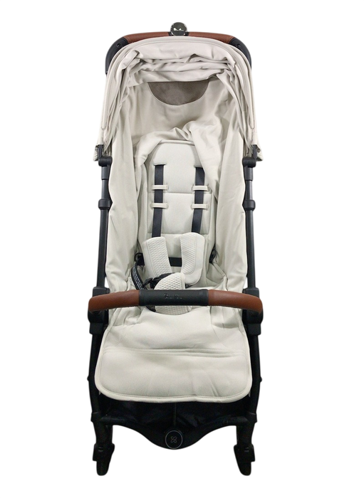 Shop Silver Cross Jet 5 Super Compact Stroller, 2024, Almond White at GoodBuy Gear