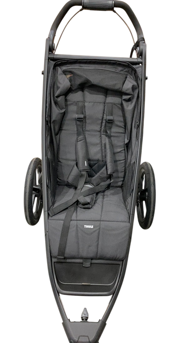 Shop Thule Urban Glide 3 Stroller, 2024, Black on Black, Click In Buckle at GoodBuy Gear
