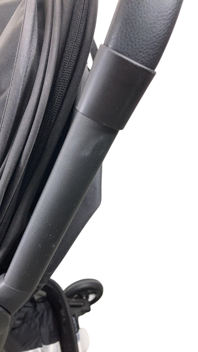 Shop Bugaboo Butterfly Stroller, 2024, Black, Midnight Black, Midnight Black at GoodBuy Gear