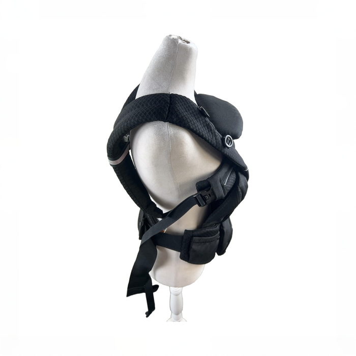 Shop Ergobaby Omni Breeze Baby Carrier, Onyx Back at GoodBuy Gear