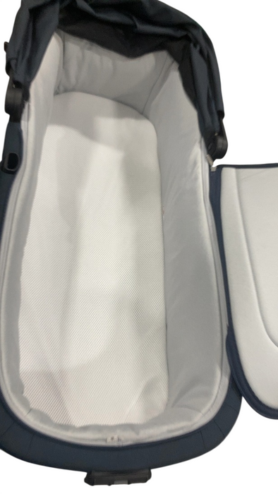 Shop Joolz Aer2 Bassinet Cot, Dark navy Blue at GoodBuy Gear