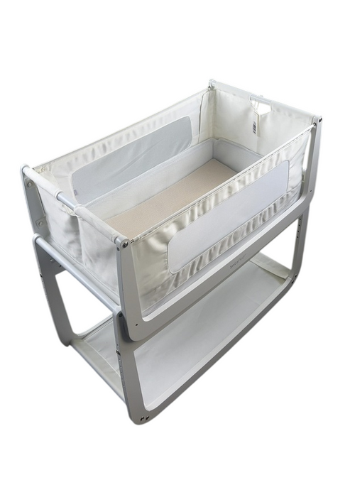Shop Snuz SnuzPod4 Bedside Bassinet, White at GoodBuy Gear