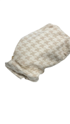Shop Mabē The Monarch Toddler Sling, Houndstooth at GoodBuy Gear