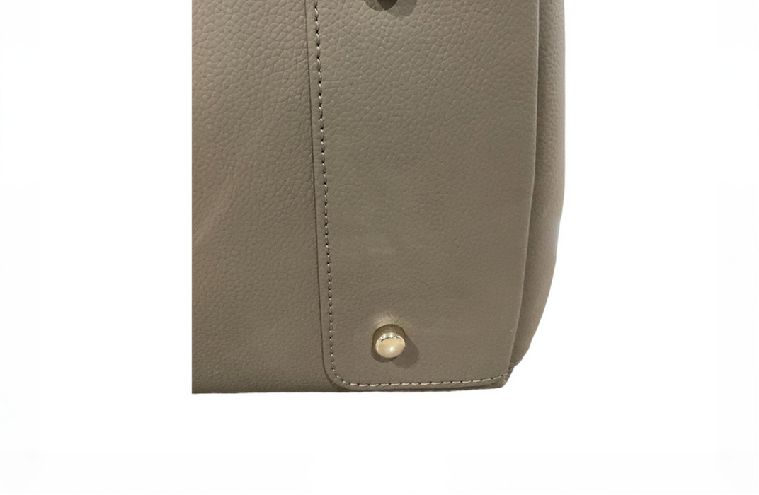 Shop Mina Baie Emmy Vegan Carryall, Clay at GoodBuy Gear