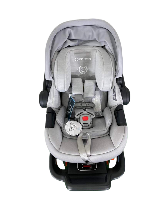 Shop UPPAbaby MESA MAX Infant Car Seat and Base, 2022, Anthony (White+Grey Chenille) at GoodBuy Gear