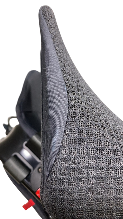 Shop WAYB Pico Portable Car Seat Bundle, 2022, Jet, with Carry Bag at GoodBuy Gear