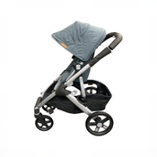 Shop UPPAbaby Vista V3 Stroller, 2024, Callum (Stone Blue/Silver Frame) at GoodBuy Gear