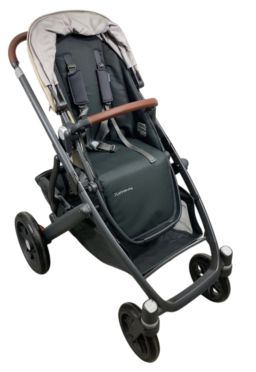 Shop UPPAbaby VISTA V2 Stroller, 2024, Liam (Oat Melange/Carbon) at GoodBuy Gear