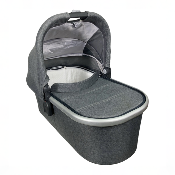 Shop UPPAbaby V2 Bassinet, Jordan (Charcoal Melange) at GoodBuy Gear