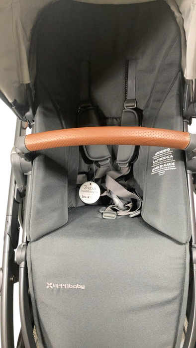 Shop UPPAbaby Vista V3 Stroller, 2024, Greyson (Charcoal Melange) at GoodBuy Gear