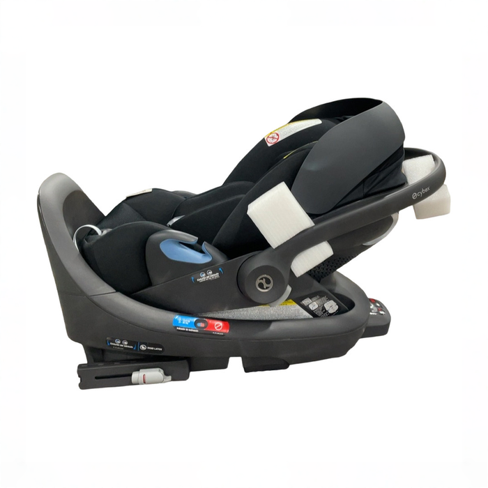 Shop Cybex Cloud G Pro Comfort Extend Infant Car Seat, 2025, Moon Black at GoodBuy Gear