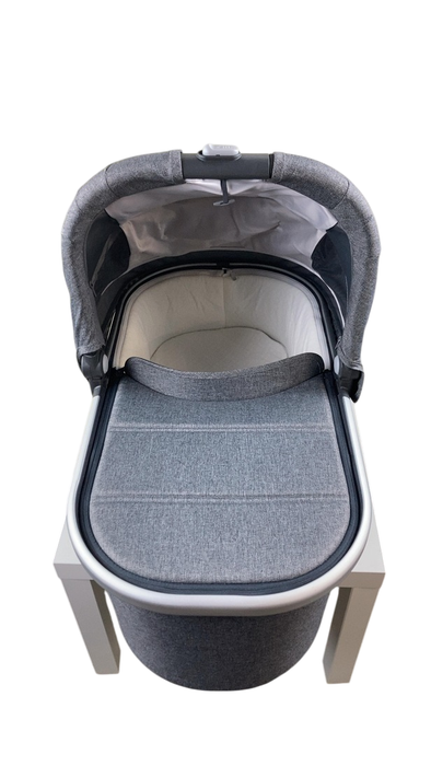 Shop UPPAbaby VISTA V2 Stroller, 2019, Jordan (Charcoal Melange) at GoodBuy Gear