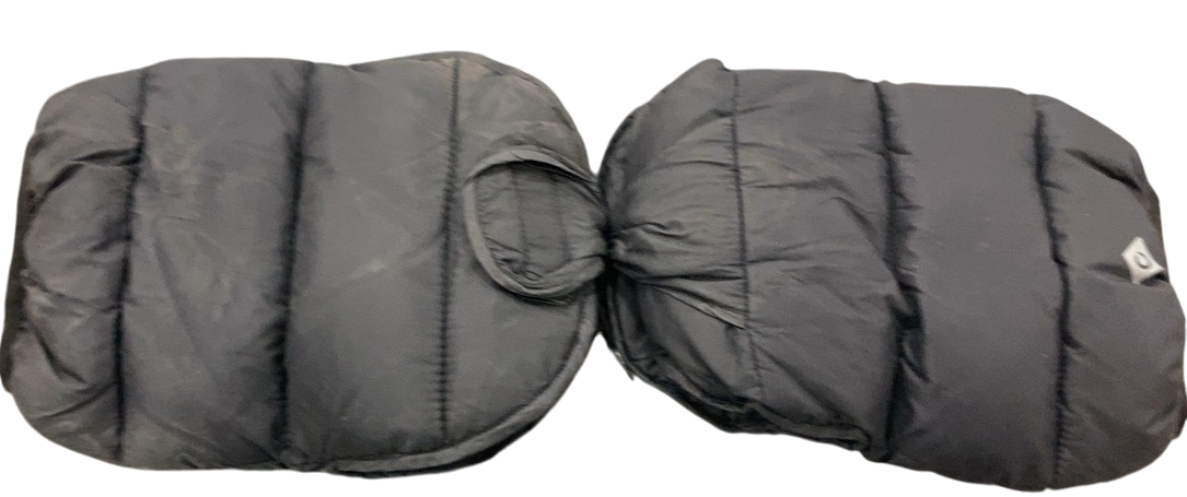 Shop Colugo Cozy Mittens, Black at GoodBuy Gear