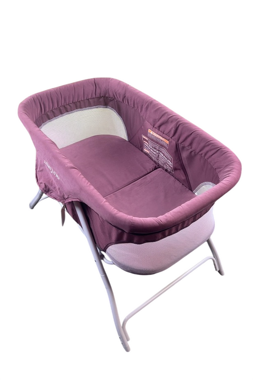 Shop Dream On Me Poppy Traveler Portable Bassinet, Berry at GoodBuy Gear