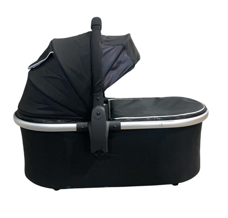 Shop Mockingbird Bassinet 2.0, Black at GoodBuy Gear