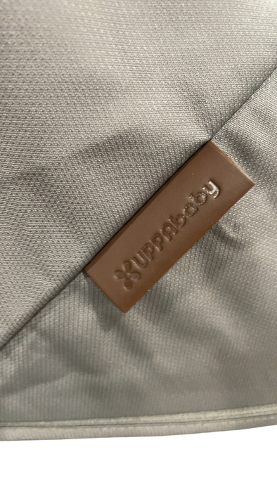 Shop UPPAbaby V2 Bassinet, Theo (Dark Taupe) at GoodBuy Gear