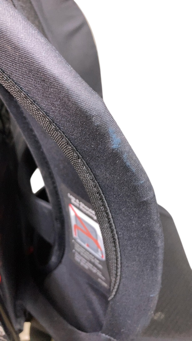 Shop WAYB Pico Portable Car Seat Bundle, 2022, Jet, with Carry Bag at GoodBuy Gear