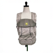 Shop Lillebaby Complete All Seasons Baby Carrier, Coastal Sands at GoodBuy Gear