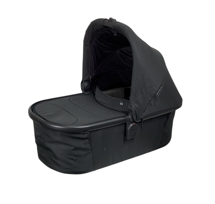 Shop UPPAbaby Bassinet V3, Jake (Charcoal) at GoodBuy Gear