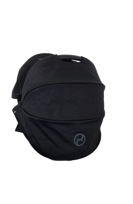 Shop Cybex Cot S Lux, Moon Black at GoodBuy Gear