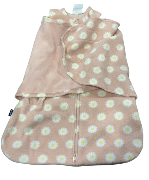 Shop Halo Micro-Fleece Swaddle, Daisy, Newborn at GoodBuy Gear