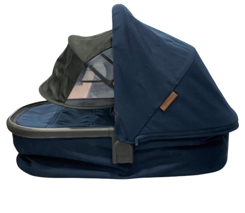 Shop UPPAbaby V2 Bassinet, Noa (Navy) at GoodBuy Gear