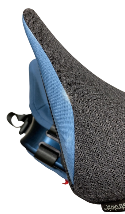 Shop WAYB Pico Portable Car Seat, 2023, Midnight Sky at GoodBuy Gear