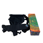 Shop Artipoppe Zeitgeist Cotton Carrier, Arrow Zorro at GoodBuy Gear