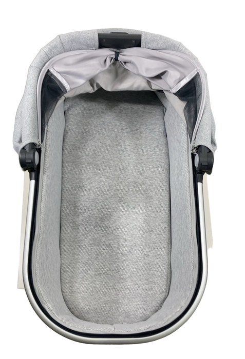 Shop UPPAbaby V2 Bassinet, Stella (Grey) at GoodBuy Gear