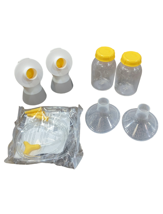 Shop Medela Pump In Style with MaxFlow at GoodBuy Gear