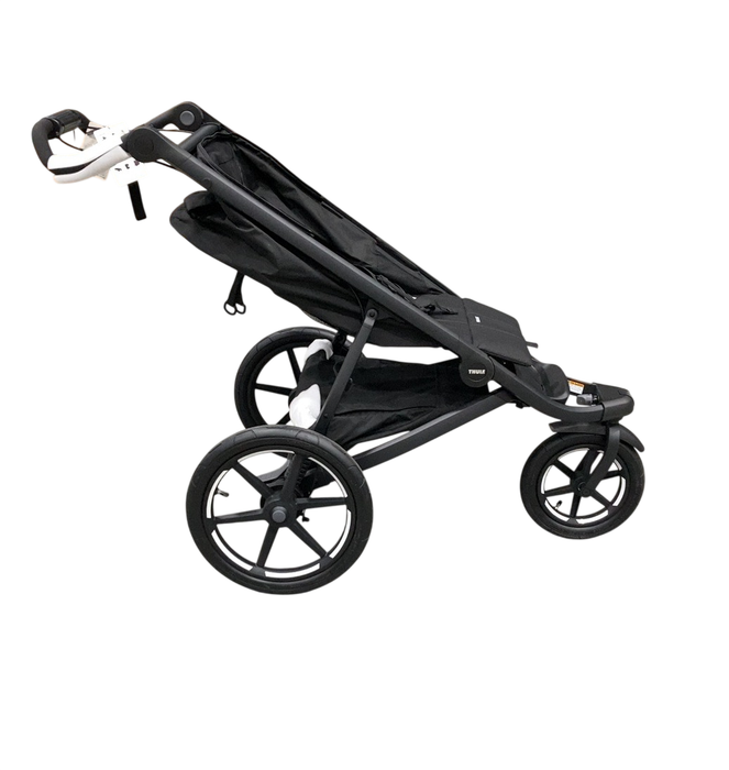 Shop Thule Urban Glide 3 Stroller, 2025, Black on Black, Magnetic Harness at GoodBuy Gear