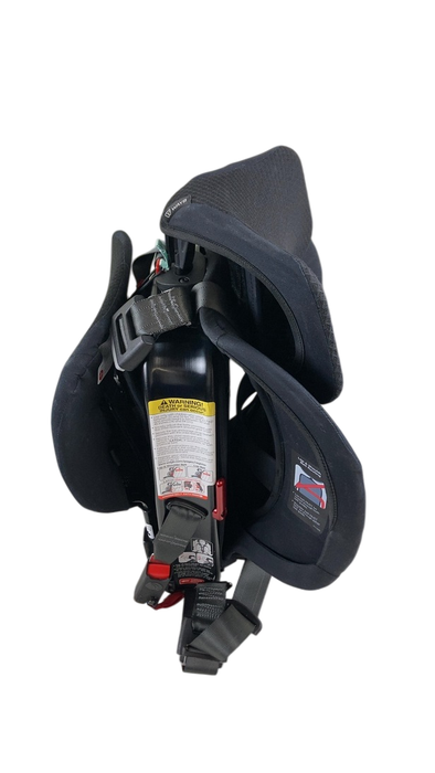 Shop WAYB Pico Portable Car Seat, 2023, Jet at GoodBuy Gear