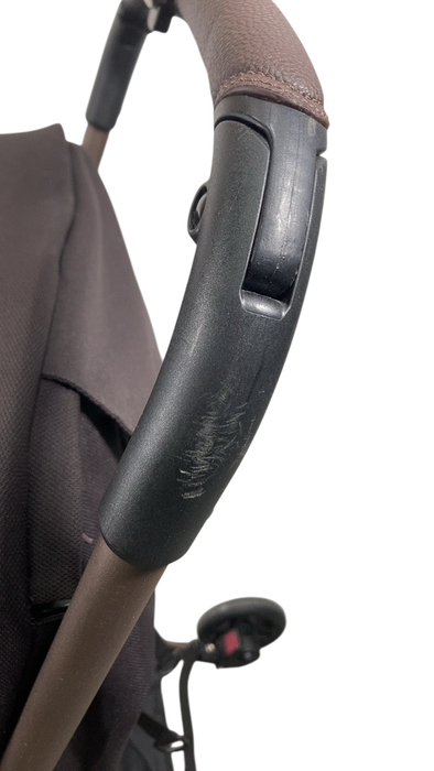 Shop Silver Cross Jet 5 Super Compact Stroller, 2024, Ganache at GoodBuy Gear