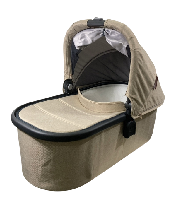 Shop UPPAbaby VISTA V2 Stroller, 2024, Liam (Oat Melange/Carbon) at GoodBuy Gear