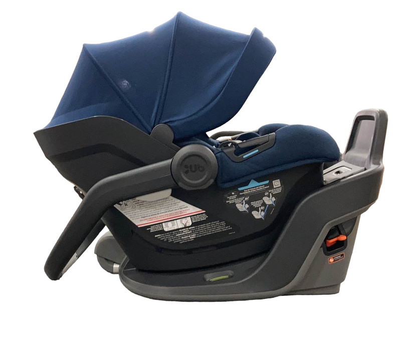 secondhand UPPAbaby MESA MAX Infant Car Seat and Base, 2023, DualTech Noa Navy