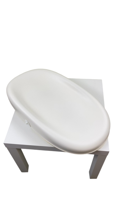 Shop Hatch Grow Smart Changing Pad, White at GoodBuy Gear