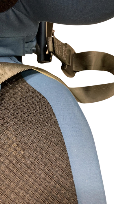 Shop WAYB Pico Portable Car Seat, 2023, Midnight Sky at GoodBuy Gear